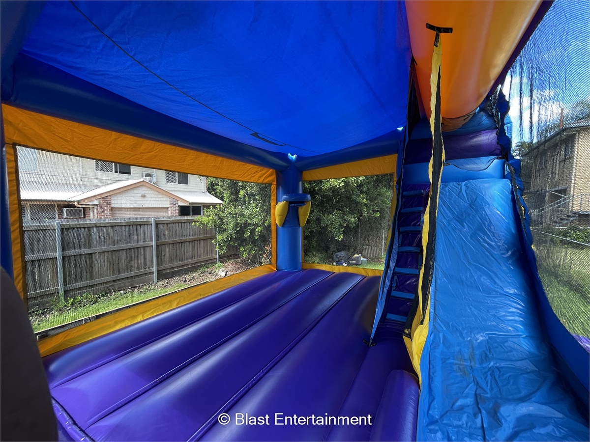 🚒 Fire Truck 4.5 x 6 - Jumping Castle Hire in Brisbane , North Brisbane ...