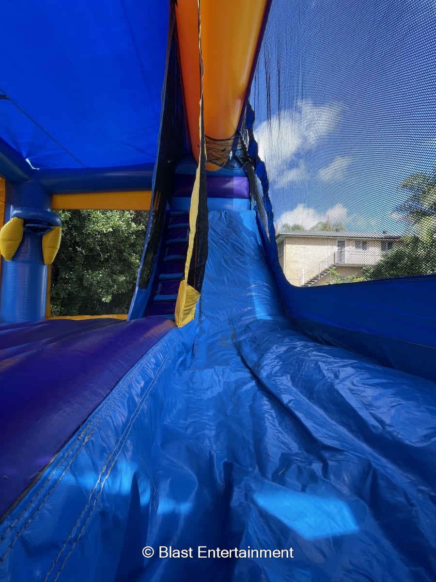 🚒 Fire Truck 4.5 x 6 - Jumping Castle Hire in Brisbane , North Brisbane ...