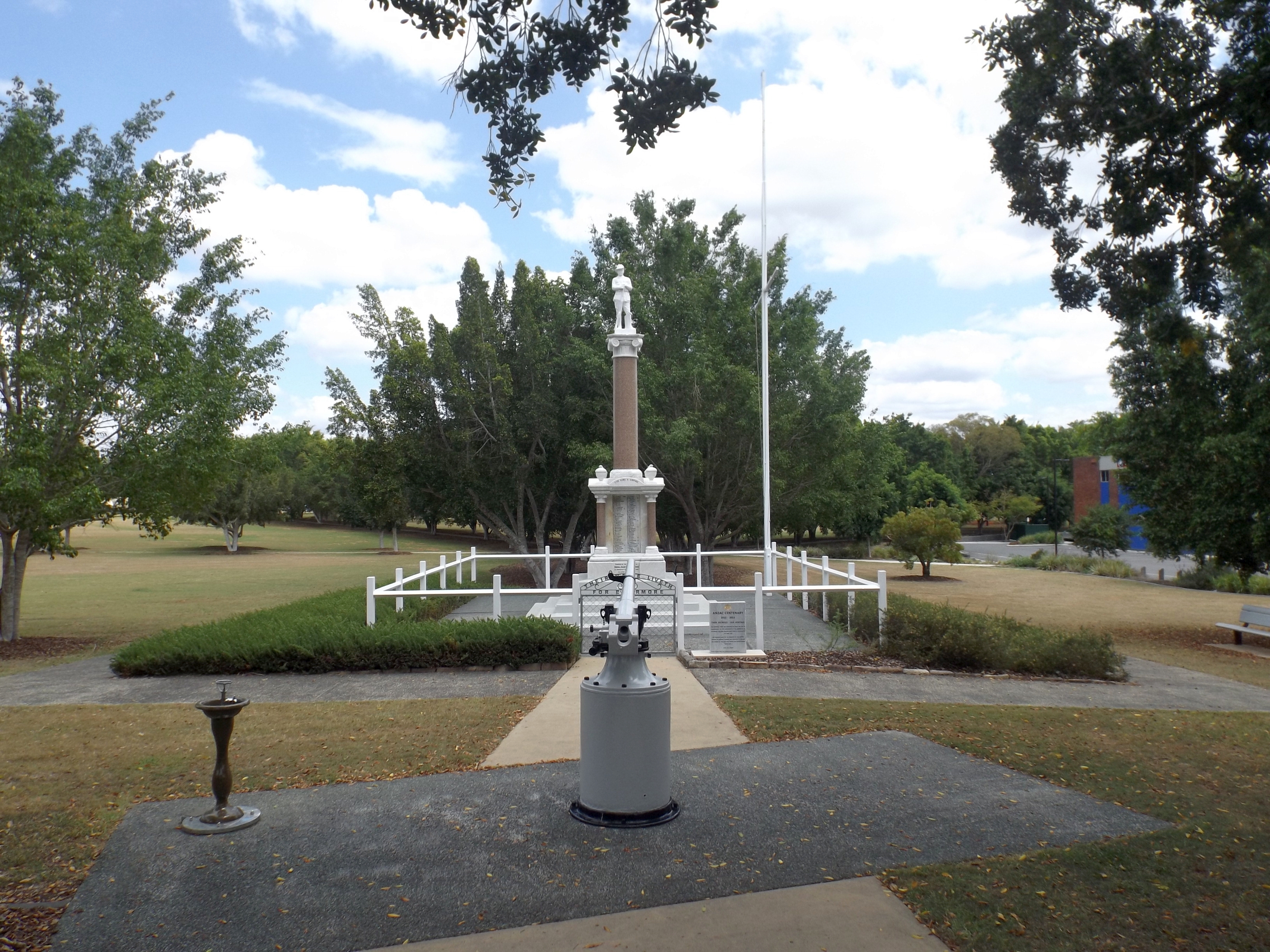 Booval War Memorial in Cameron Park
