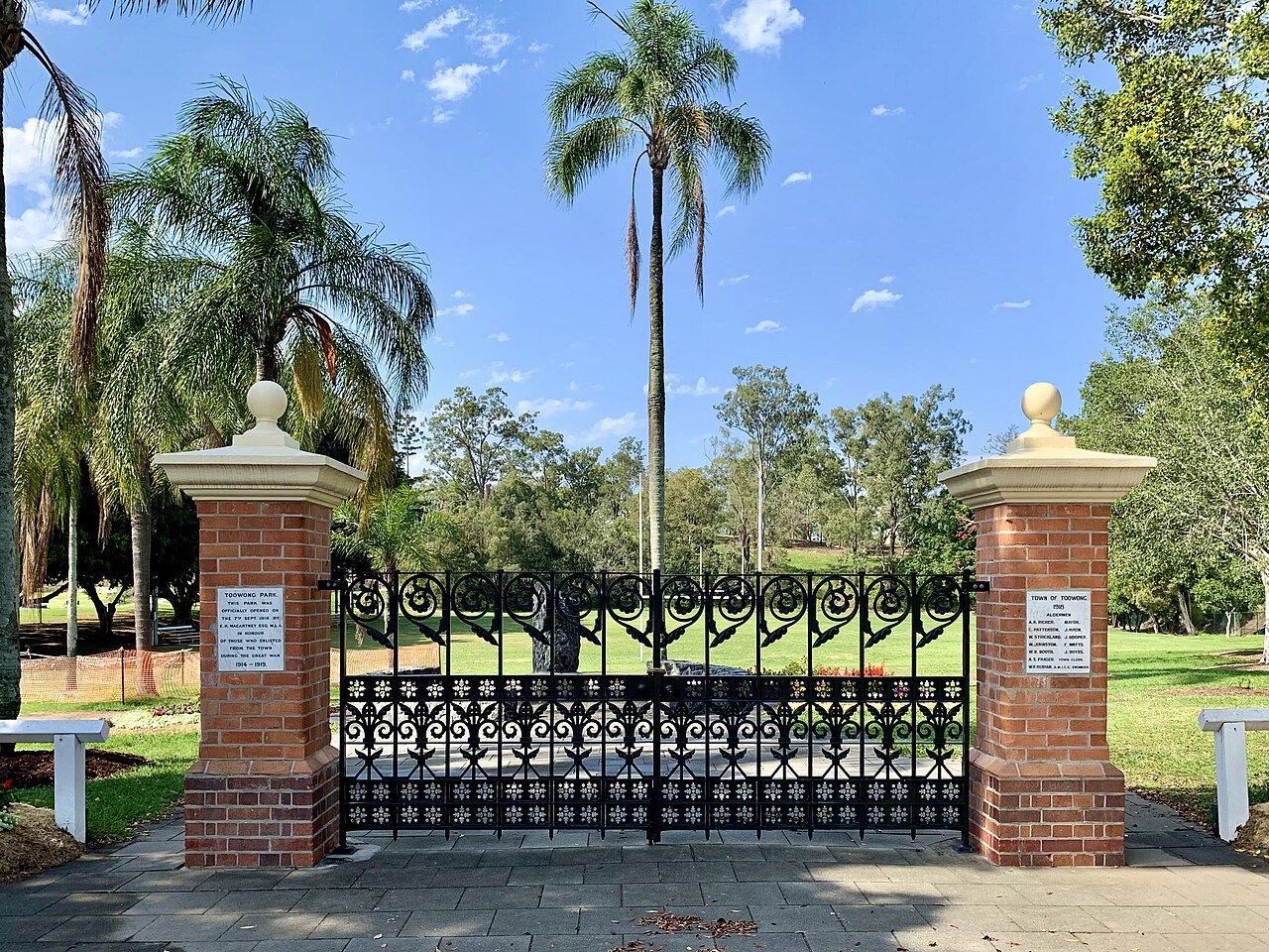 Memorial gates, Toowong Memorial Park, Brisbane